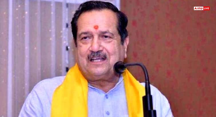 'Divide all intruders into Muslim countries', RSS leader Indresh Kumar said- riot in our festivals …